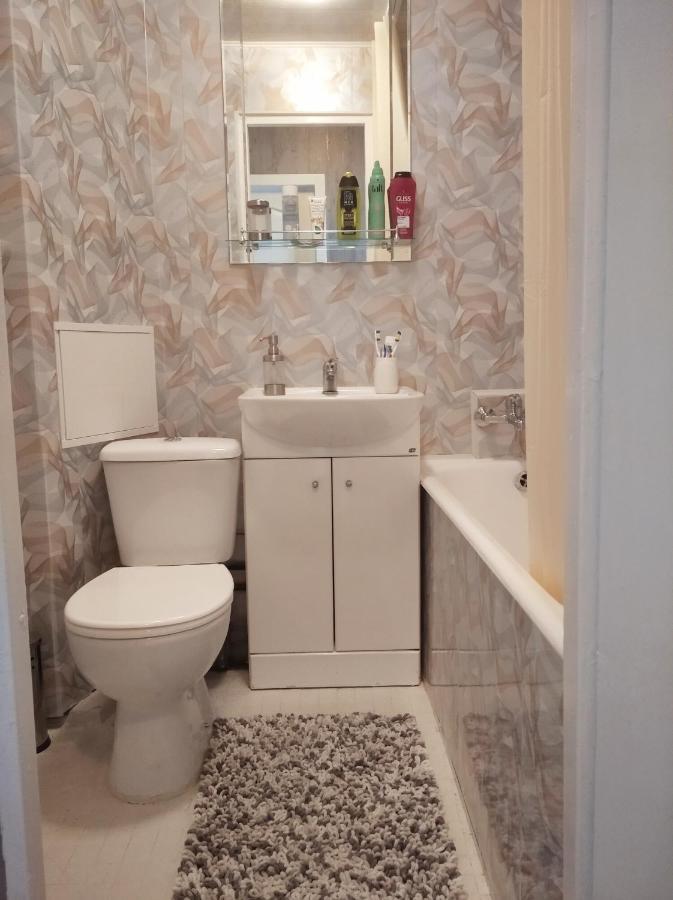 Apartmenti Saules Sturis Ventspils Esterno foto